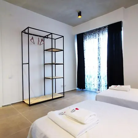 Astonis Hotell 4*